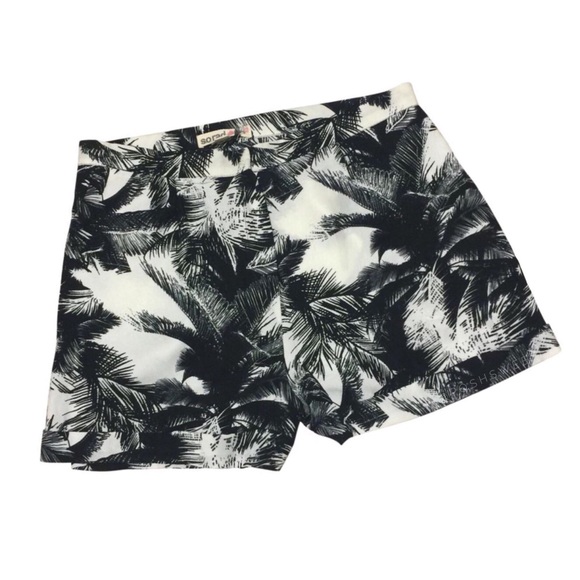 SoRad Pants - NWT So Rad Palm Print High Waisted Shorts